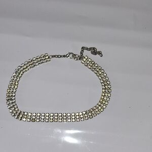 Elegant Silver Mesh Chocker with Secure Clasp